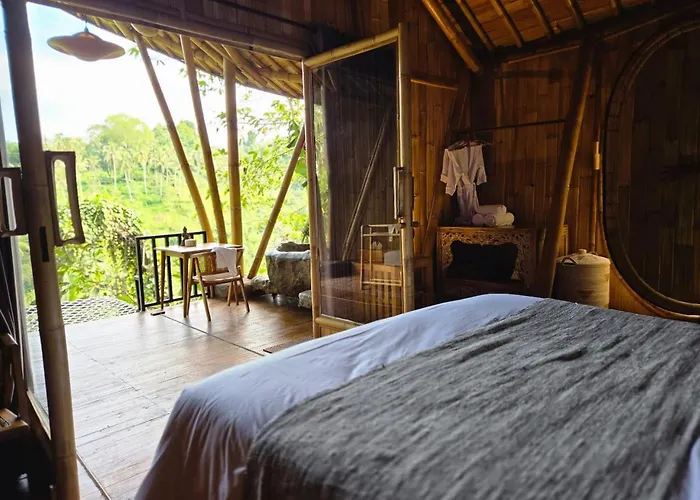 Bamboo House#2 ベッド・アンド・ブレックファスト Seribatu